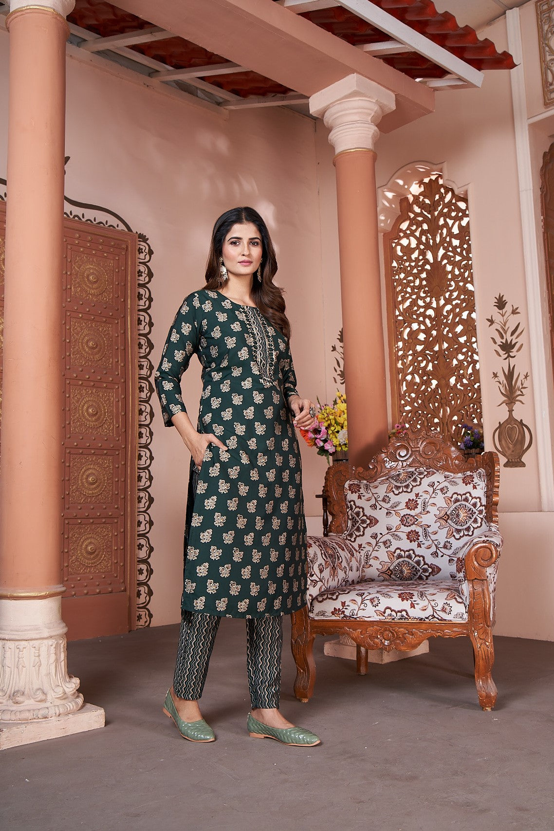 green silk kurta set with pent